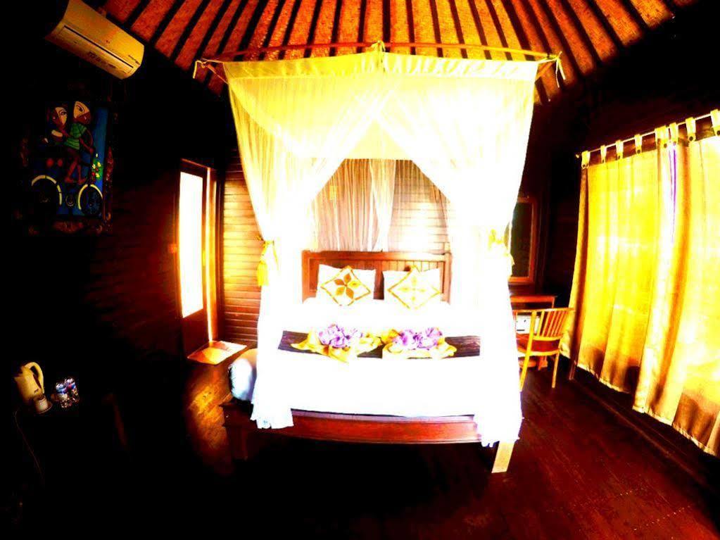 Sunrise Ocean Hut'S Lembongan Hotel Nusa Lembongan Eksteriør billede